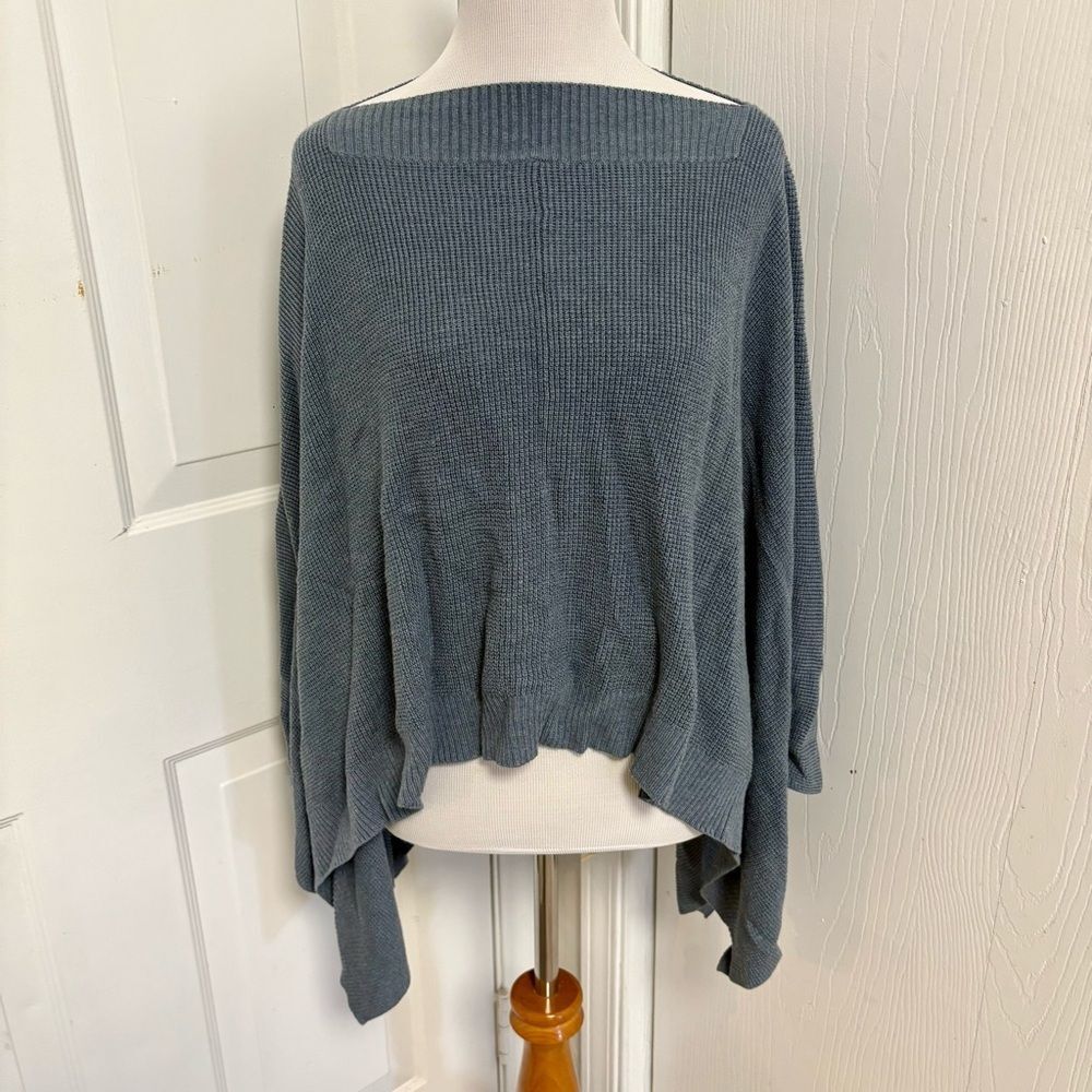 Lululemon Forward Flow Poncho G4 - Picture 2 of 9
